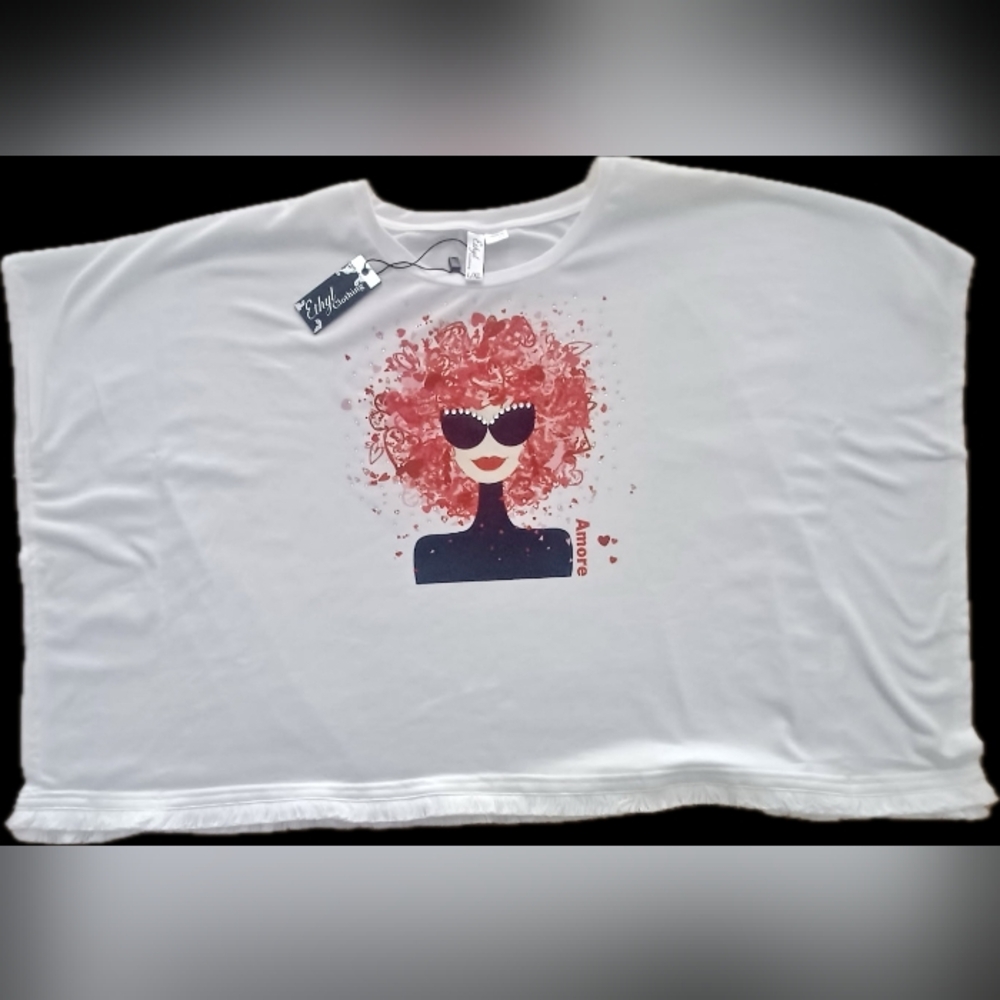 Chic White Tee with Red Graphic by Eythl